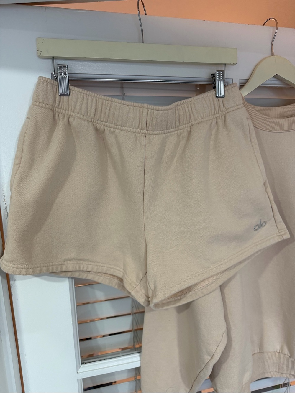 Alo Accolade Crewneck Sweatshirt and Shorts in Tan - Picture 4 of 4